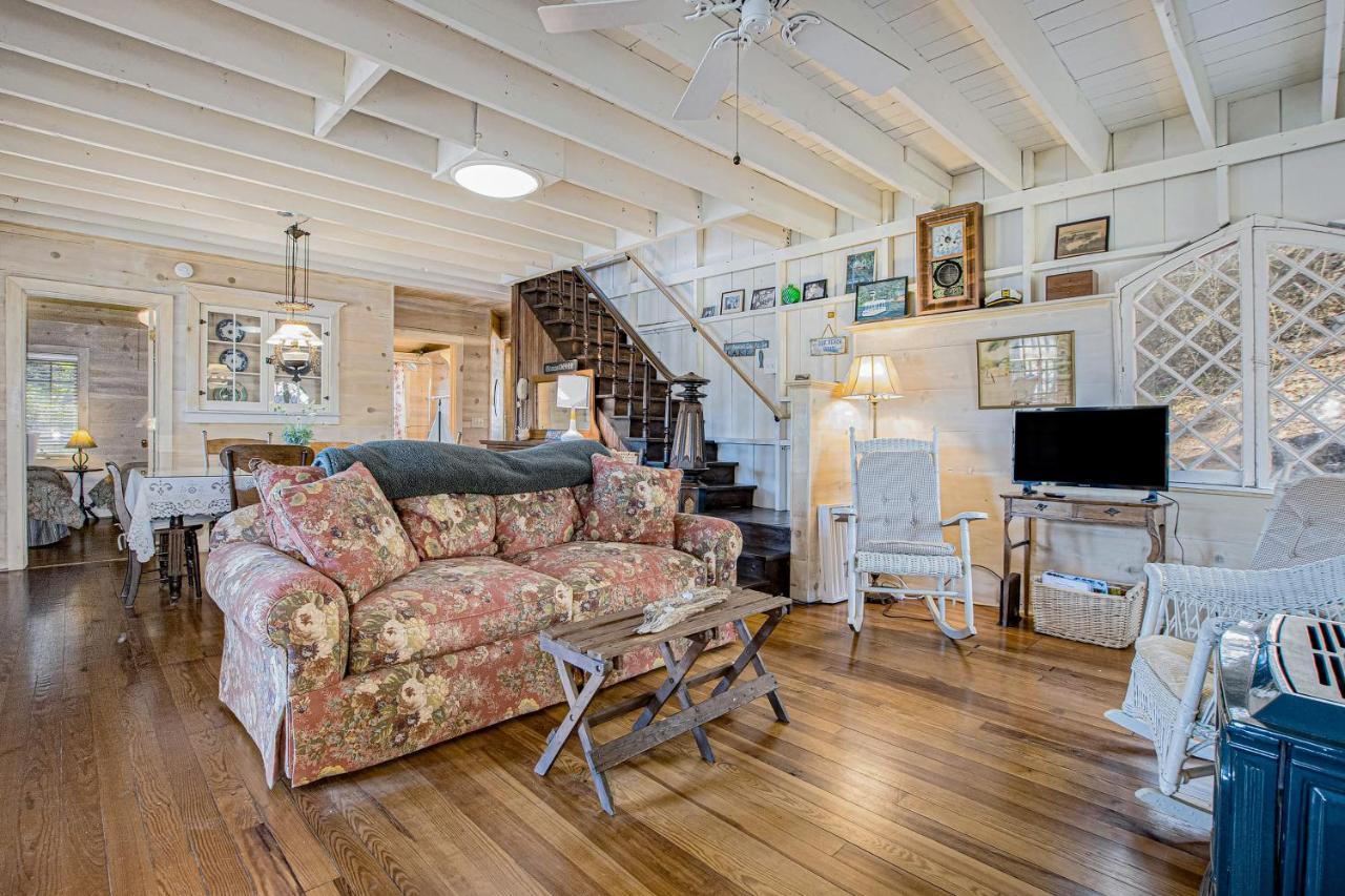 Anna'S Cottage Saugatuck Esterno foto