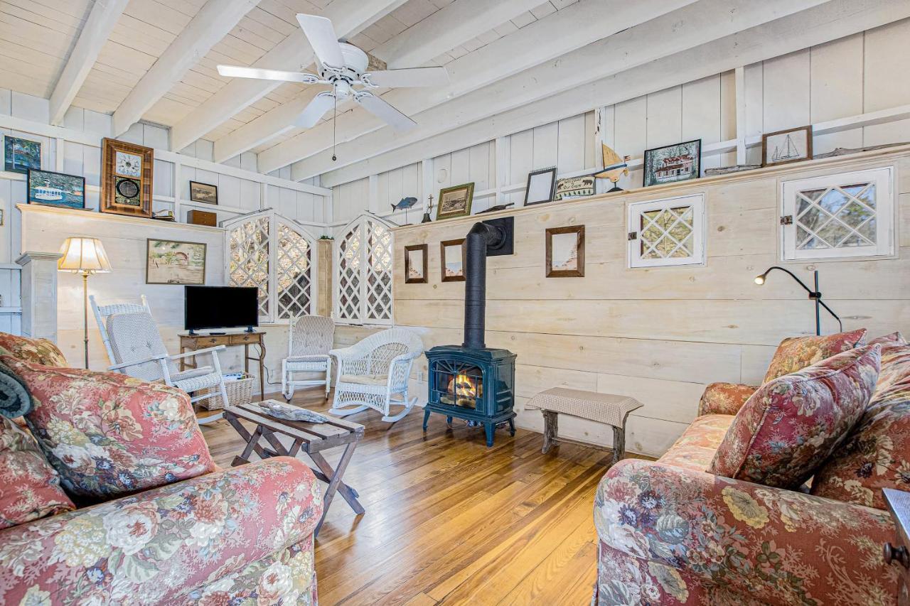 Anna'S Cottage Saugatuck Esterno foto